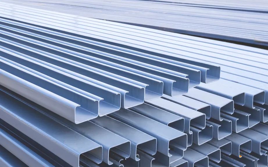 Stacked C and Z section steel purlins
